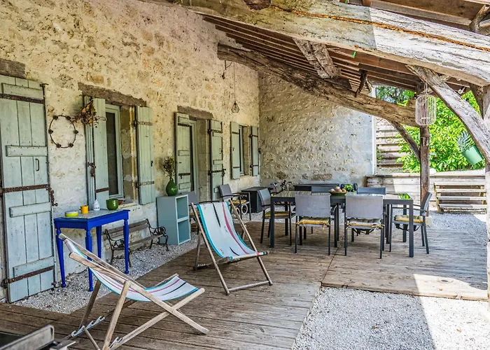 Cappe By Interhome Saint-Caprais-de-Lerm